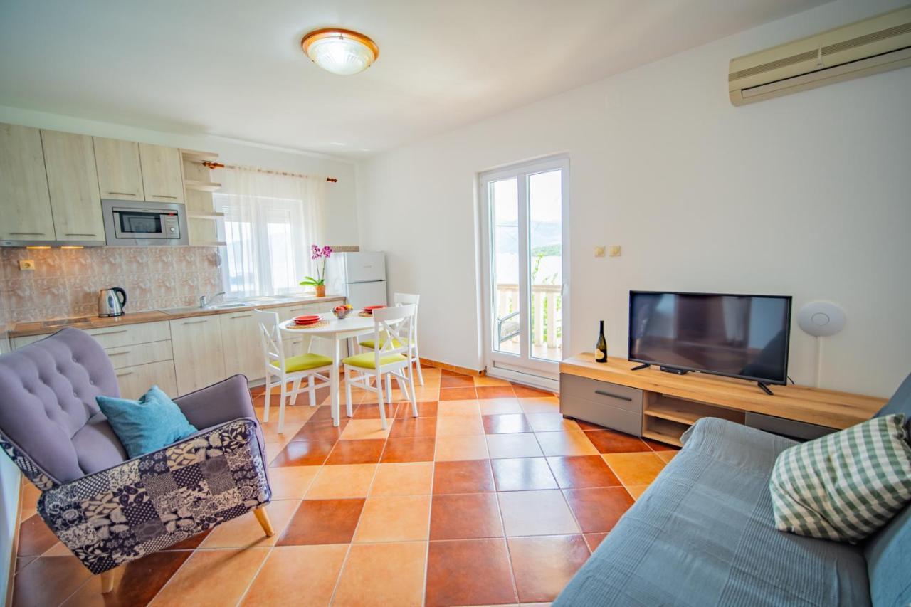 Apartments Novo Mulo Tivat Eksteriør bilde