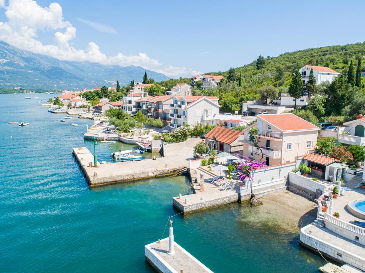 Apartments Novo Mulo Tivat Eksteriør bilde